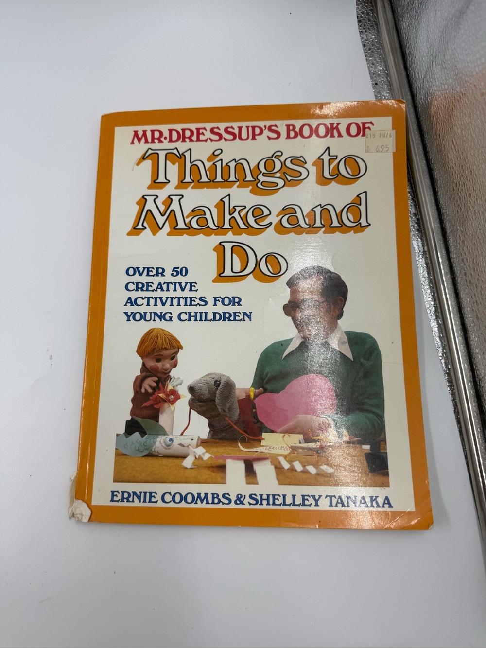 Mr. Dressups book of things to make and do
